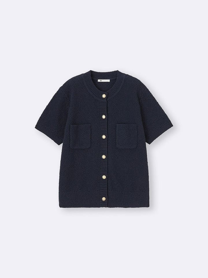 GUのメタルボタンカーディガン