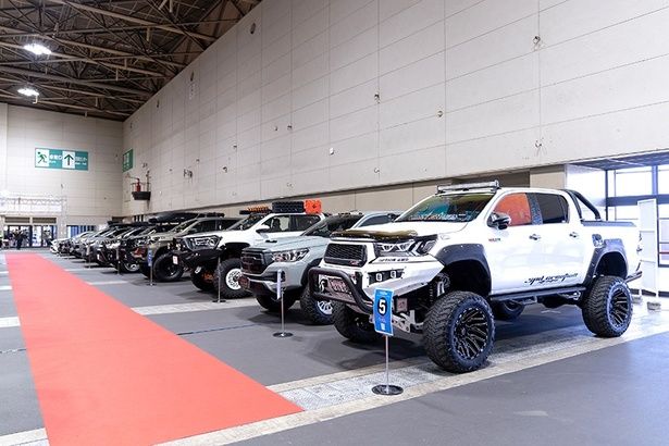 カスタムコンテストのファイナリストとなるエントリー車両 ※写真は過去開催時の様子