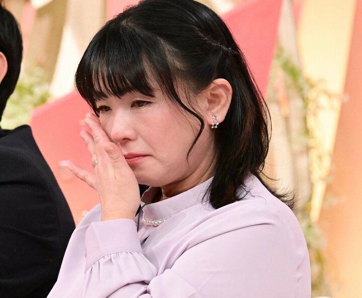 14歳年下夫と再婚した5人の子を持つバツ2の妻（48）