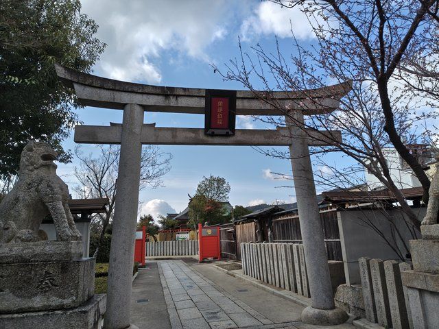 車折神社裏参道