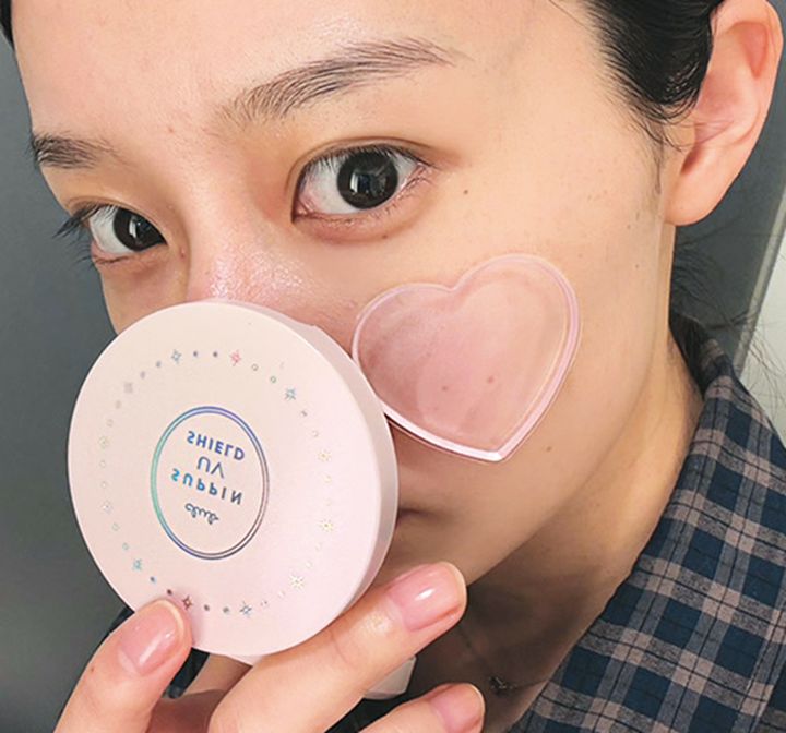 CLUB cosmetics「クラブ すっぴんUVシールド パクト」