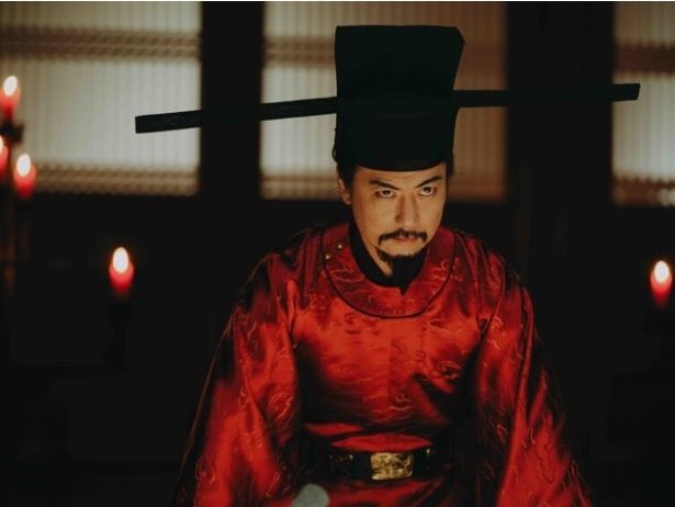 玉山鉄二／李富