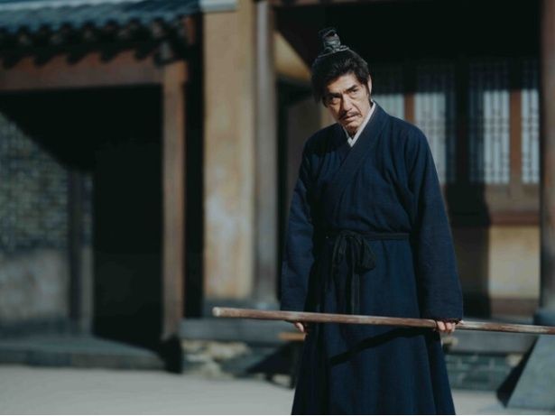 佐藤浩市／王進