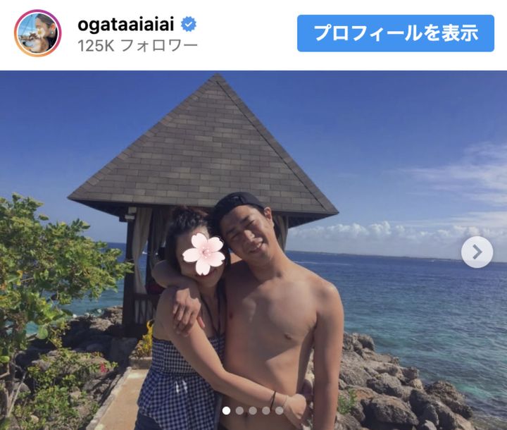 結婚記念日を迎えたパンサー尾形 ※「尾形あい」インスタグラム width=