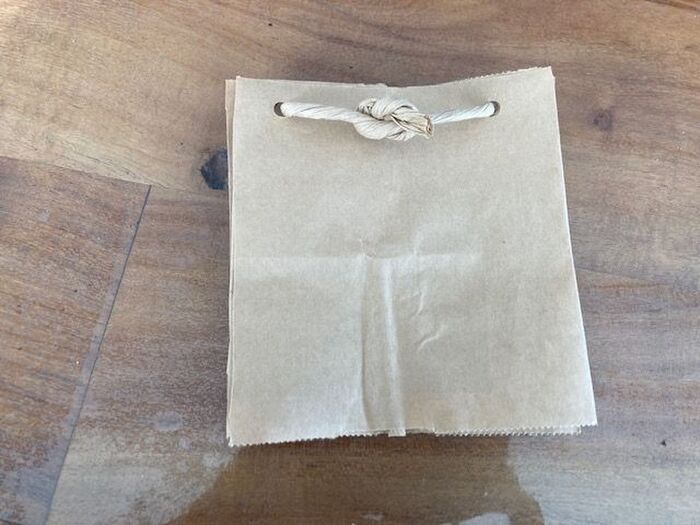 捨てないで！宅配便やウーバーイーツの茶色の封筒＆紙袋がちょうどいい♡家事にこんなに使える！