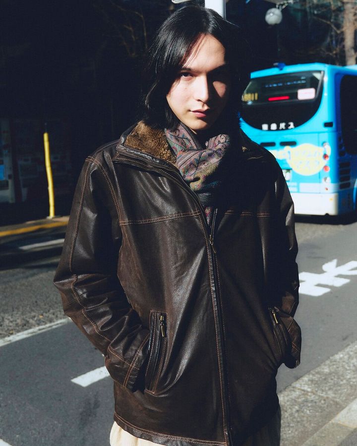 【スナップ】古着コーデの足元はやはりコンバースが常道