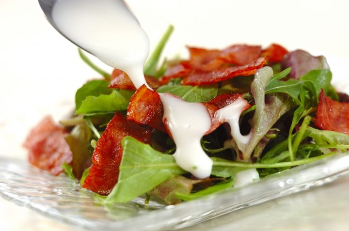 ベビーリーフのベーコンサラダの作り方2