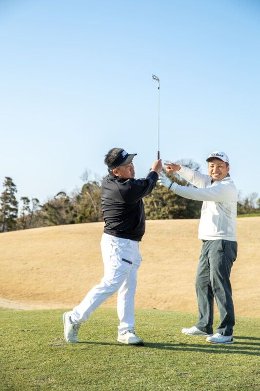 ショートアイアンでベタピンにつける方法！男子プロが徹底解説