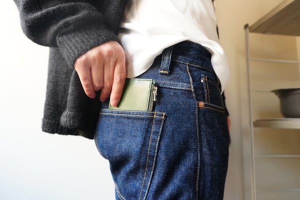 【兵庫県神戸市】栃木レザーを使用したフラグメントケース「mini Fragment」をクラファンで先行発売