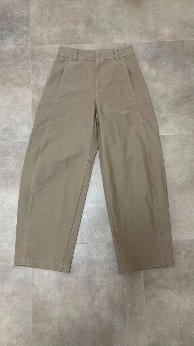 2026春ユニクロジャージーバレルレッグパンツ