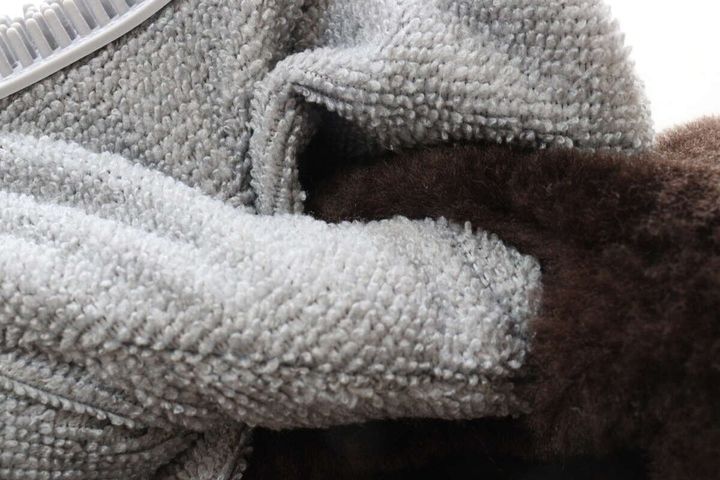 ダイソーのペットブラシグローブのタオル面