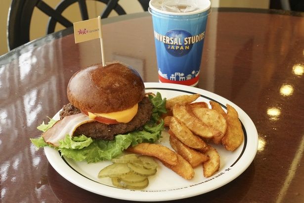 スタジオ・スターズ BLT バーガー・プレート