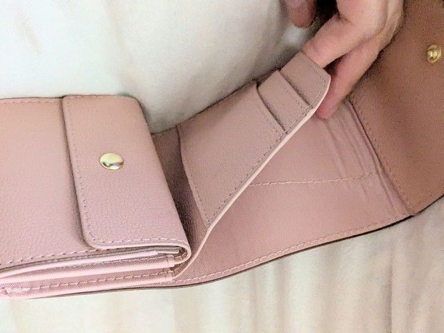 VIS フラワーカット財布ミニ 内側全体 開いた状態