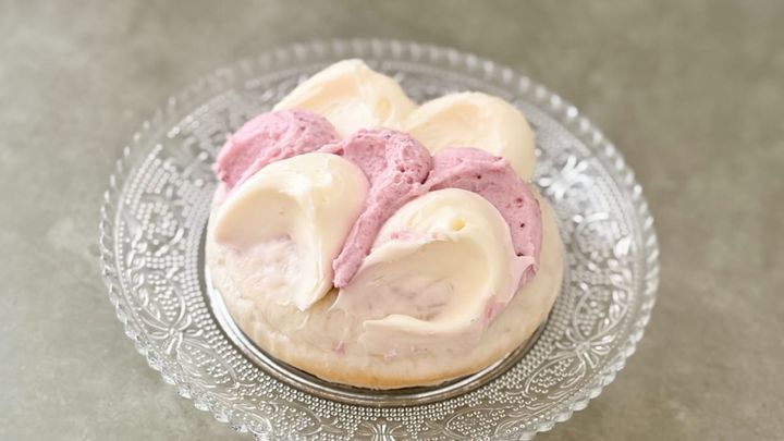 甘酸っぱさにキュンとしちゃう♡【セブン】見た目も味もかわいい新作パン