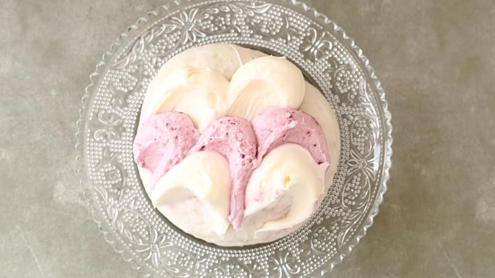 甘酸っぱさにキュンとしちゃう♡【セブン】見た目も味もかわいい新作パン