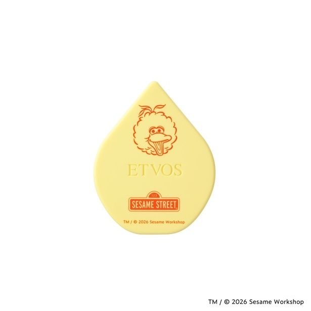 しずく型フォルムで左右どちらの手にもフィットする