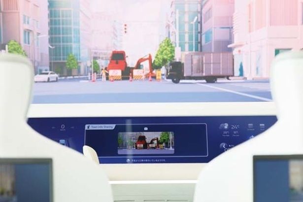 景色に合わせた案内が運転席のパネルに表示され、好みに合った提案をする 撮影＝EDWARD.K