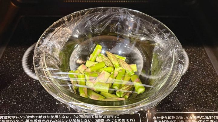 アスパラと卵のマヨあえ