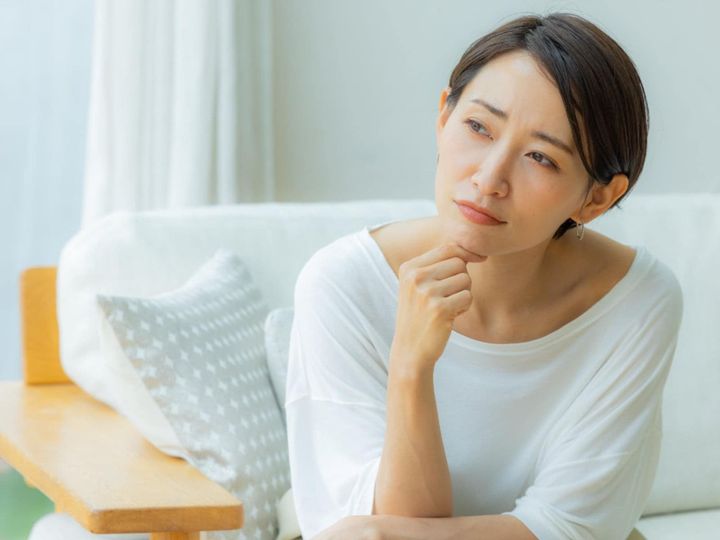 神奈川県川崎市在住・45歳女性が実家暮らしを選ぶ理由とは？ All About ニュース編集部が実施した「実家暮らし」に関する調査から、現在実家暮らしをしている人の生活費や将来の計画などを紹介します。