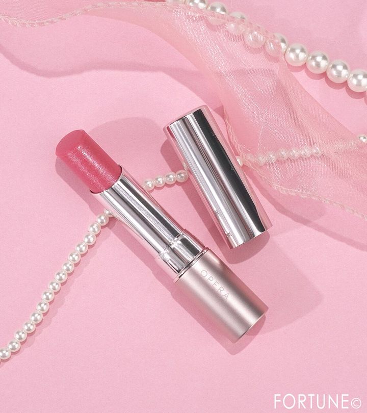 OPERA（オペラ） 『グロウリップティント』