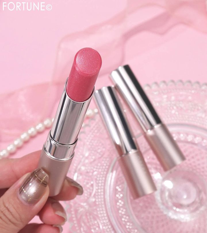 OPERA（オペラ） 『グロウリップティント』