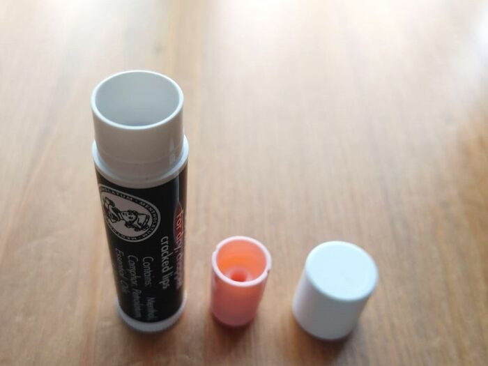 【リップクリーム容器】が便利グッズに早変わり！このサイズ感が優秀なんです♪〈活用アイデア〉