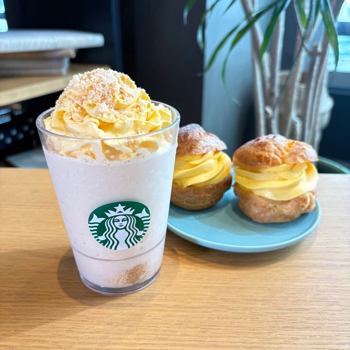 スタバ シュークリーム フラペチーノ®