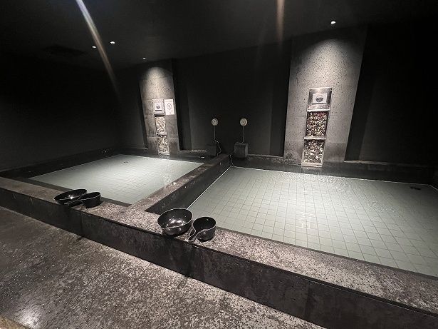 男性側には水風呂と不感風呂が並んでいる