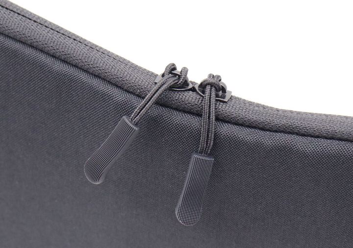 宝島社雑誌付録のMonoMax4月号増刊のIncase（インケース）収納上手になれる！マルチケース4