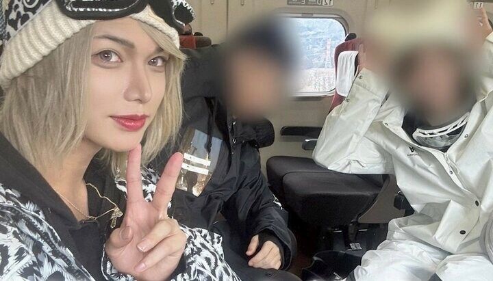 【写真・画像】後輩ホストの裏切りにより人間不信に…山本裕典と敵対する早稲田卒ホストが号泣告白「ほぼ家族みたいな感じだったのに…」 1枚目