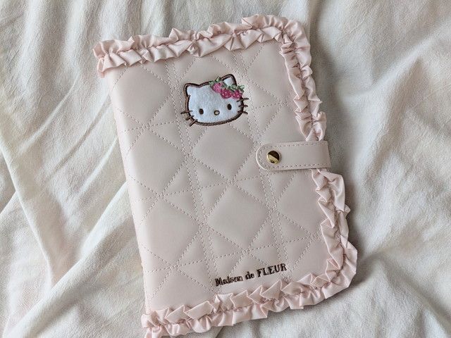 いちごマルチケース PINK 全体