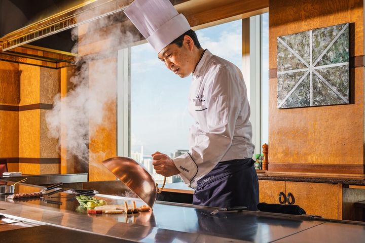 鉄板焼「さがみ」