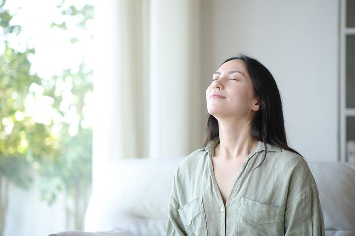 5秒でできて簡単なのに効果大！「冷え」のもと＝体の緊張を改善するメソッドとは？