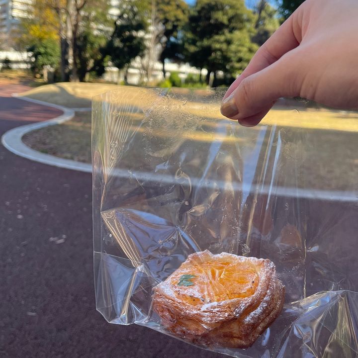 朝食はベーカリーで調達！ デニッシュが絶品