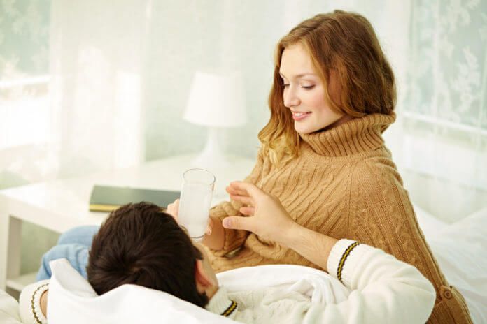 風邪の看病が逆効果!? ウザがられるNG行動