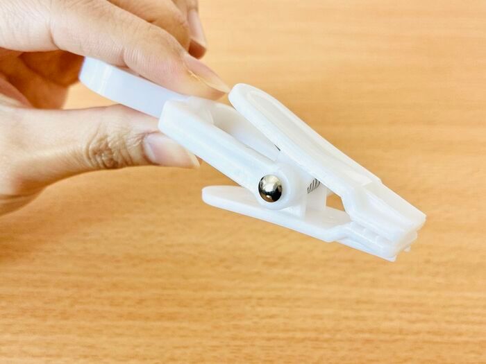 【セリア】なにこれ天才だ…！まさかの『くるくる回る洗濯ピンチ』が110円とは思えない便利さ♡