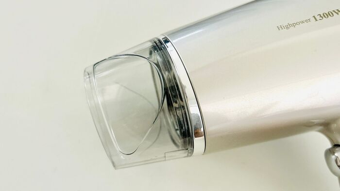 ドライヤーの先端カバー、実は