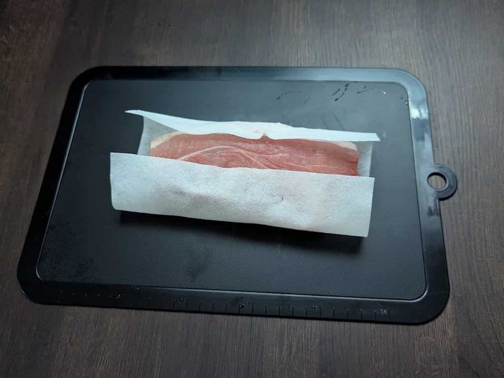 ダイソー 肉と魚のドリップ吸収シート