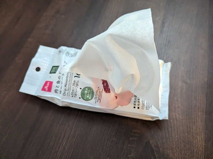 ダイソー 肉と魚のドリップ吸収シート