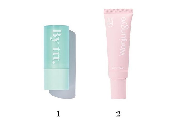 １ By ttt. クリアサンスティック 20ｇ ￥2,200 ２ ウォンジョンヨ トーンアップベ ース（カバータイプ） SPF44・PA+++ 01 ￥1,430／レインメーカーズ
