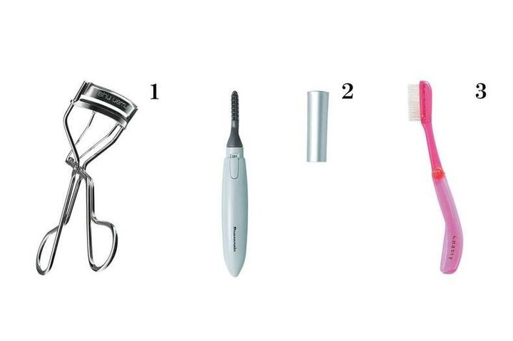 1.シュウ ウエムラ アイラッシュカーラー（替えゴム1個入り） ￥3,190 2.パナソニック まつげくるん ナチュラルカール EH-SE11 オープン 価格 3.チャスティ マスカラコームメタルN マジェンタP（ナチュラル） ￥770／シャンティ