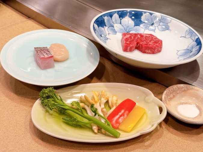 ホテルオークラ福岡 鉄板焼さざんか 食材