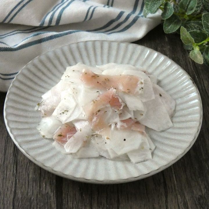 パパっと完成！「カブと生ハムのサラダ」
