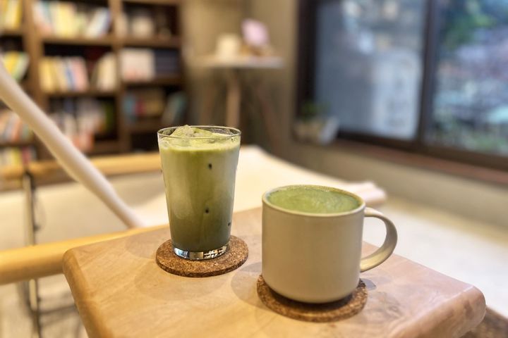 「抹茶ラテ ICE/HOT」945円