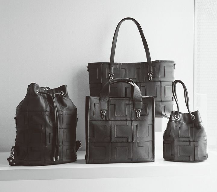 車のシートの本革廃材が、バッグに！