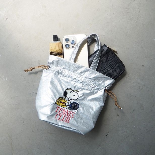  「保冷巾着トートS」(3300円)