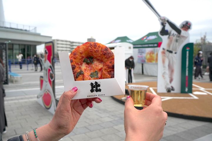 画像1: カレー、ピザ、オリジナルカクテル……。名店グルメを食べ歩き