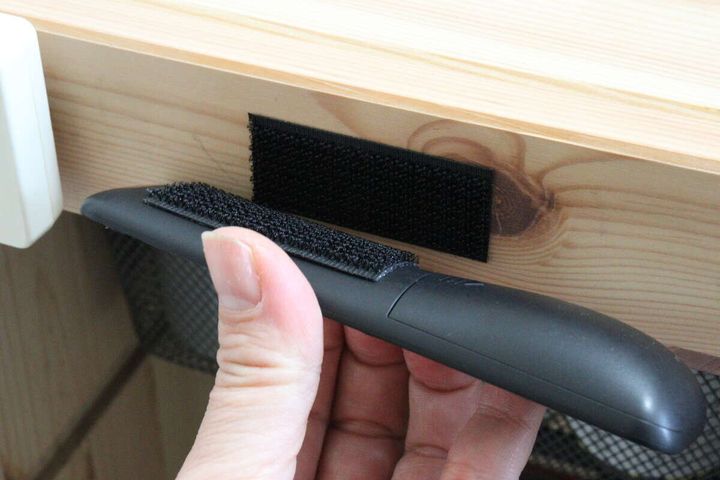 ダイソーのフリーマジック（黒、熱に強い粘着、25mm×15cm）の使用例