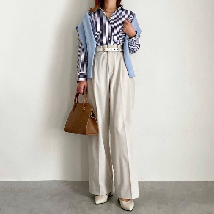 ユニクロタックワイドパンツ ストライプシャツコーデ