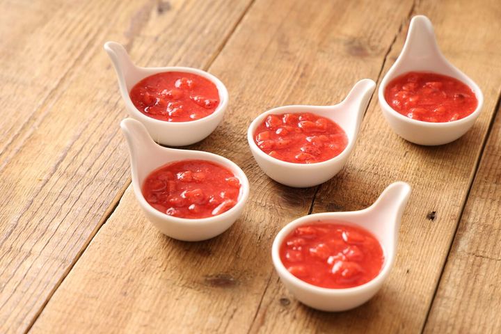 いちごソースの杏仁豆腐